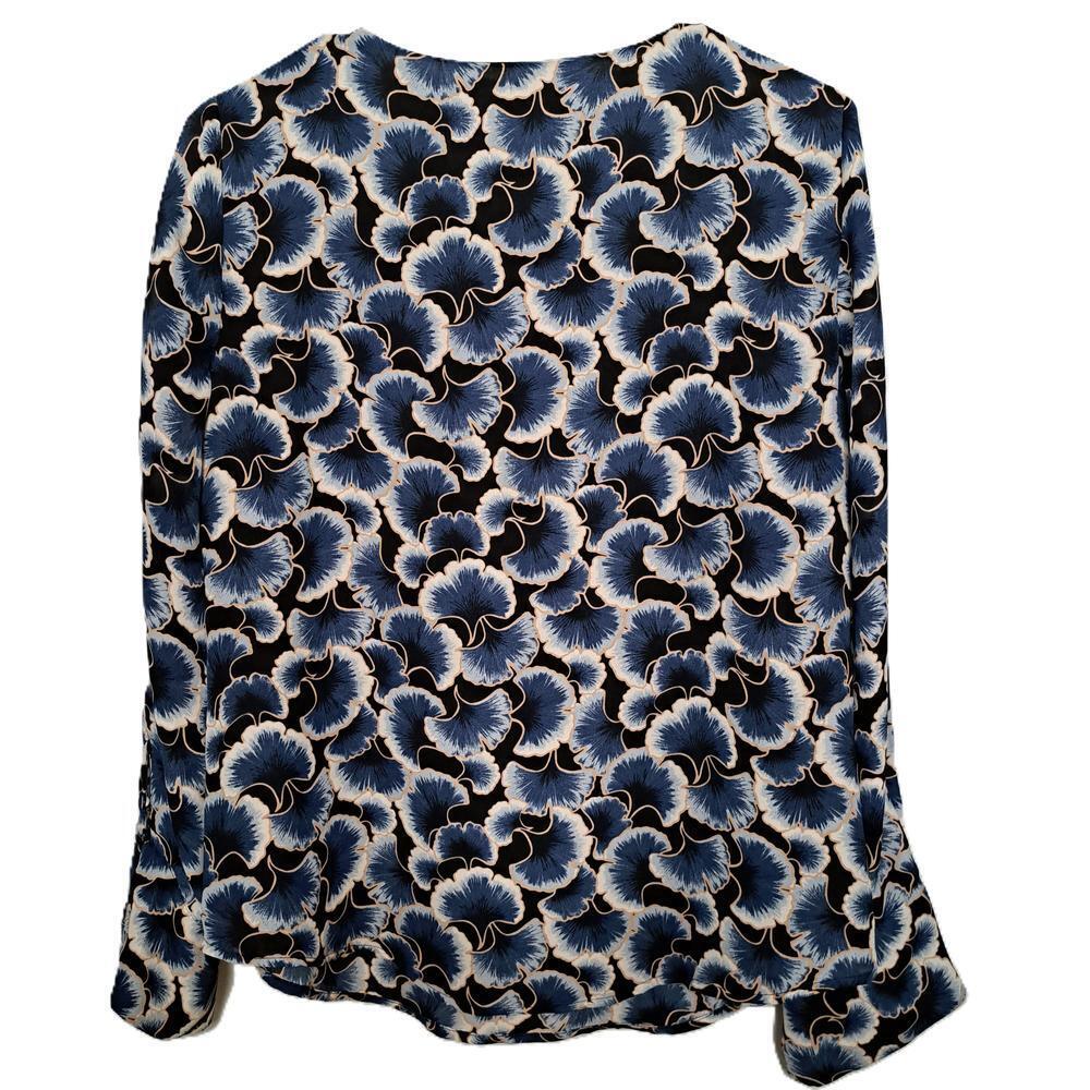 White House Black Market Long Sleeve Blue & White Floral Ruffle Blouse Size 4 - Picture 2 of 6